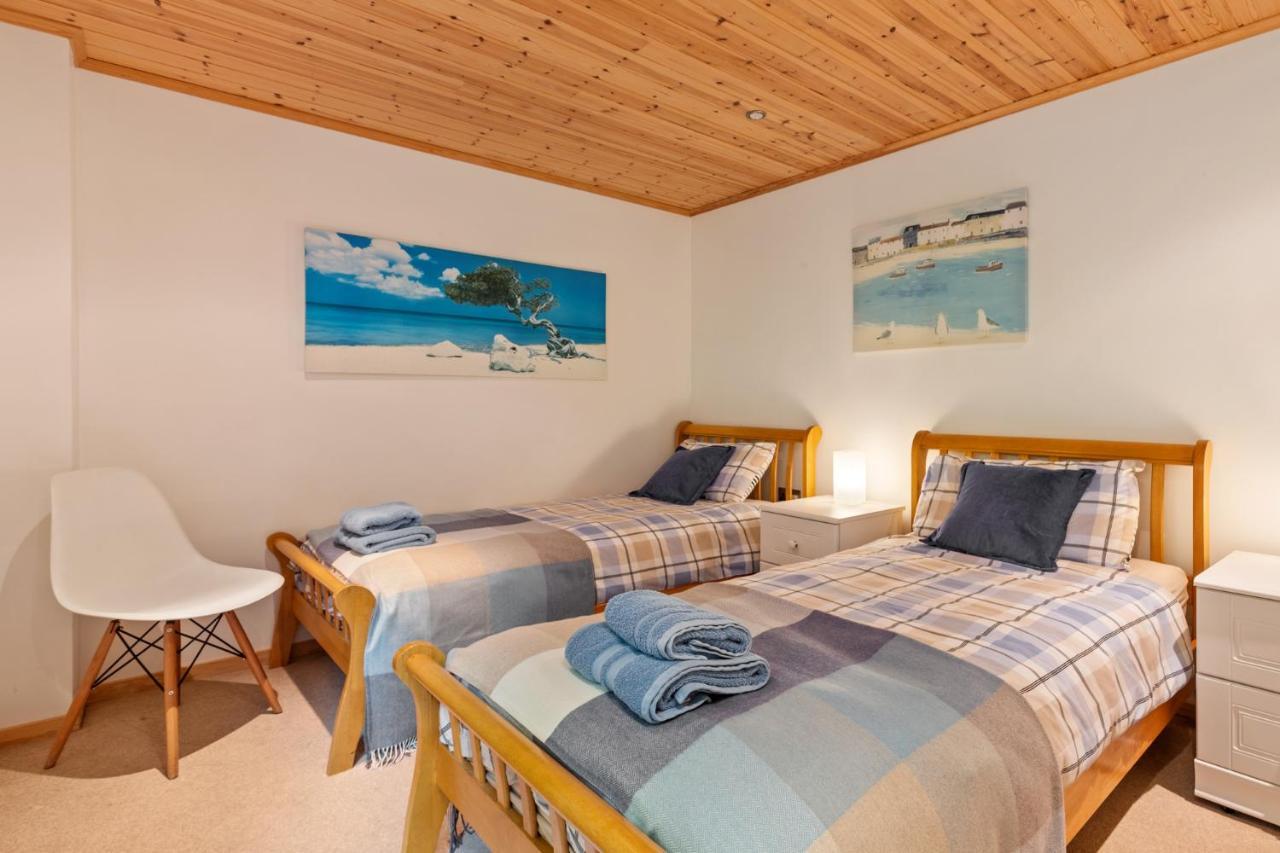 Lodge 5 Longbury - Luxury Lodge, Golf Course Views, Restaurant And Spa Facilites Penally Buitenkant foto